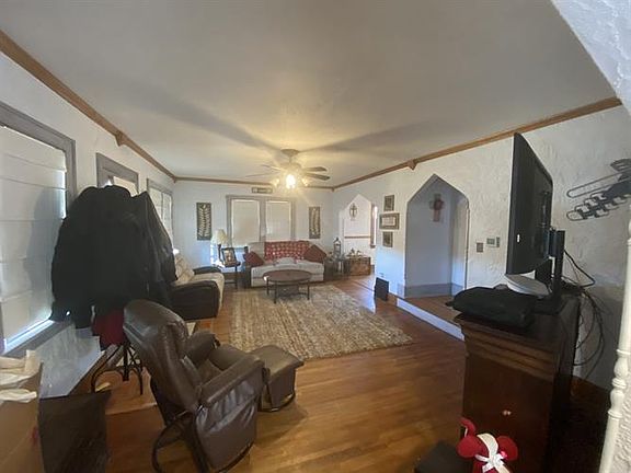 4th image of 5119 Illinois St