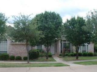 3102 Hillside Dr, Highland Village, TX 75077