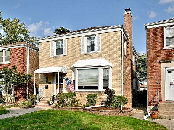 2nd image of 1713 N 74th Ct