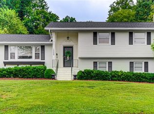 1508 Wilton Dr, Greensboro, NC 27408