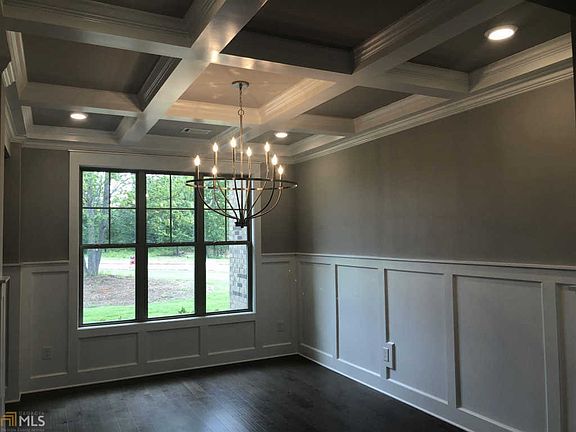 4th image of 117 Retreat Ln