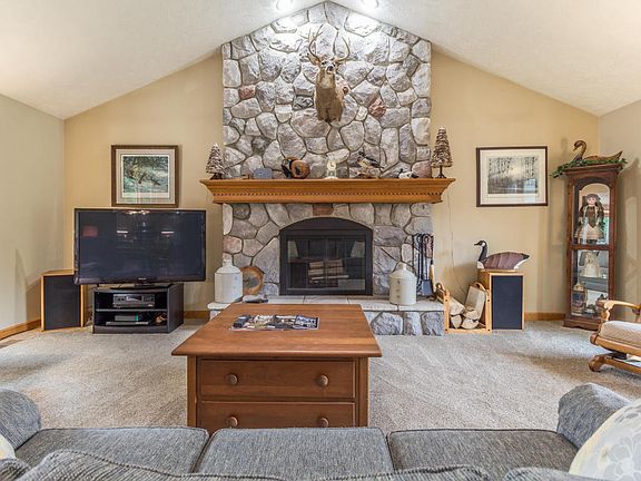 5th image of 11627 Stone Bluff Dr