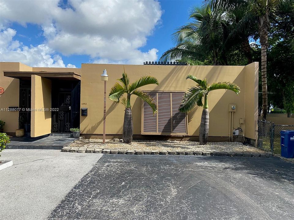 1st image of 15913 Kingsmoor Way