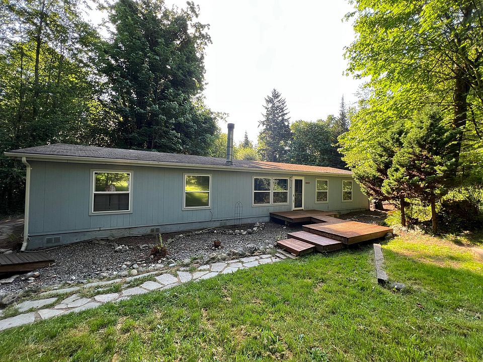 1st image of 8988 Hemlock Ave NE