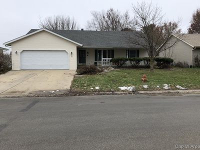 403 E Madison St, Auburn, IL, 62615