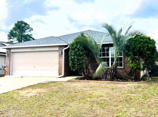 7956 Promise Creek Rd, Navarre, FL 32566