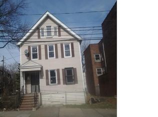 225-227 Hawthorne Ave, Newark, NJ 07112