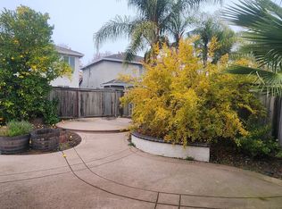 9736 Sage Thrasher Cir, Elk Grove, CA 95757