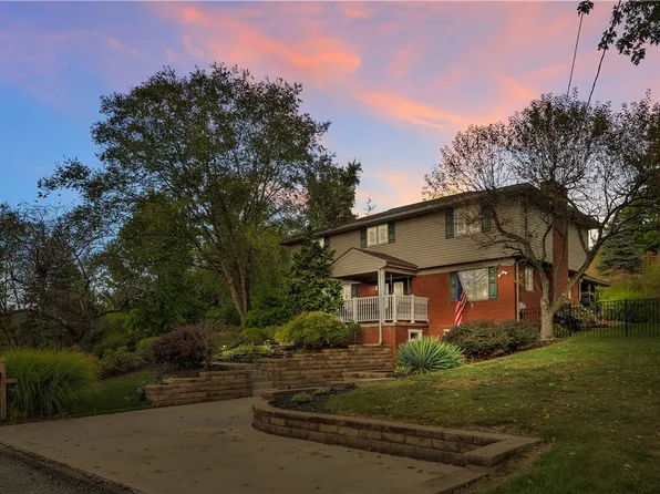 4445 Gateway Dr, Monroeville, PA 15146