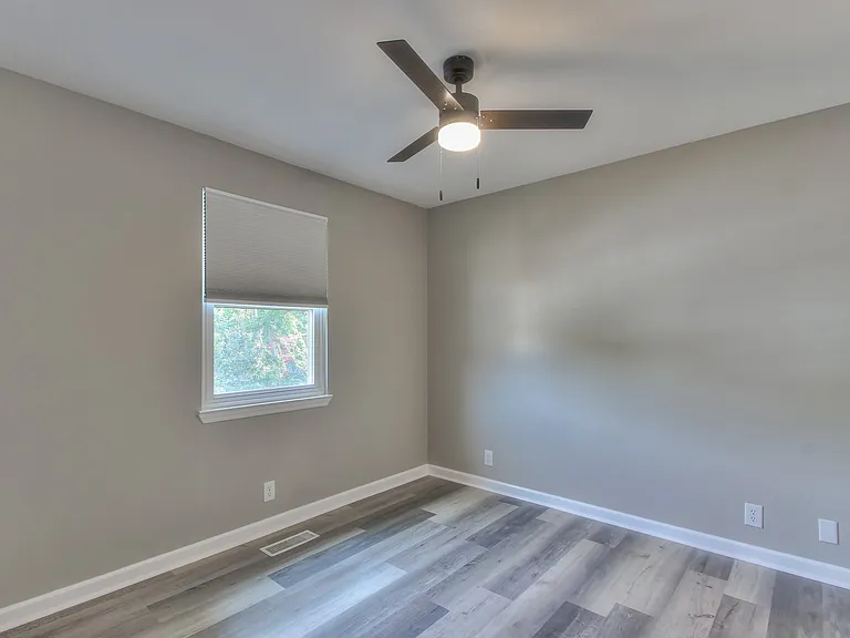 2344 Tally Green Ct — Photo 22