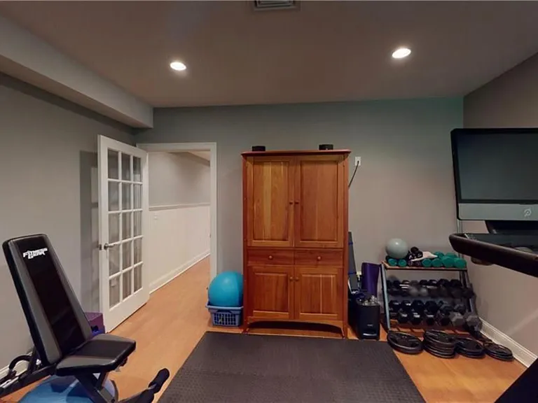 Bedroom# 5 / Exercise Room
