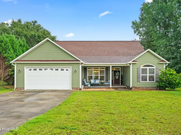 309 Ramonas Lake Court, New Bern, NC 28560