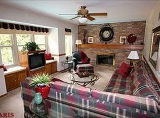 2809 Bee Hive Pl, Saint Louis, MO