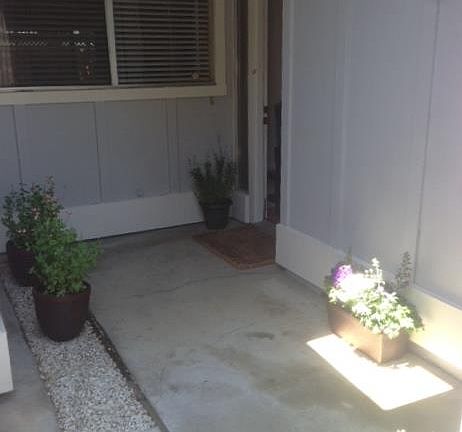 2nd image of 1383 Cherrywood Sq
