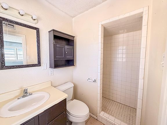 3rd image of 2805 53rd St
