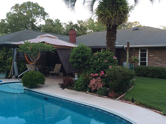 5th image of 719 Tropical Pkwy