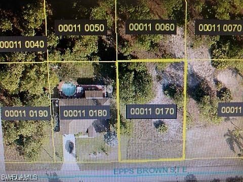 1st image of 713 Epps Brown St E