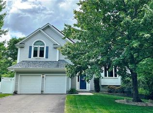 281 Whitewood Dr, Rocky Hill, CT 06067