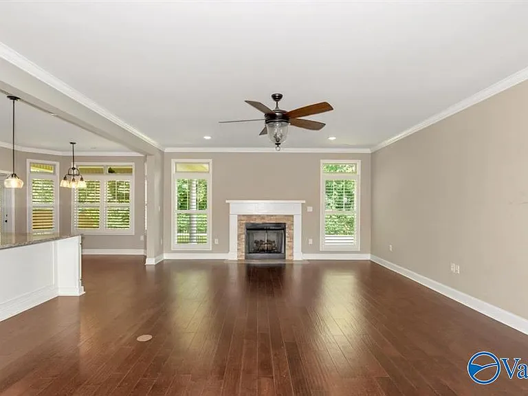 138 Legacy Cove Dr — Photo 9