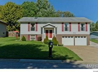 14 Jody Dr, Saint Peters, MO 63376