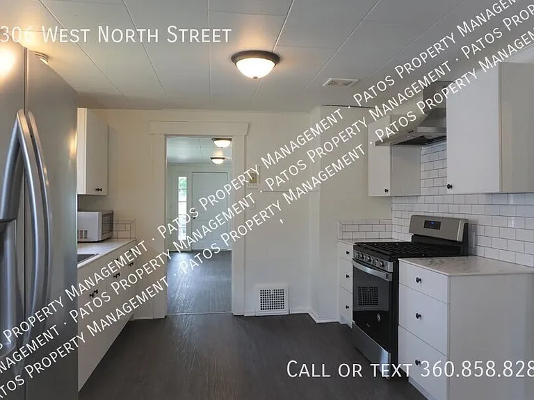 1306 W North St — Photo 3