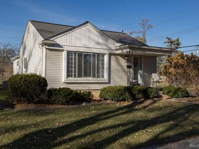 232 S Manitou Ave, Clawson, MI, 48017
