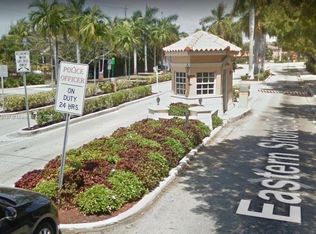 3536 NE 168th St APT 305, North Miami Beach, FL 33160
