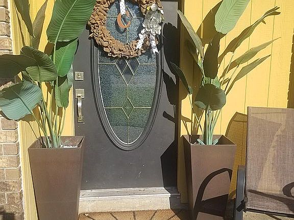 5th image of 206 Sussex Dr