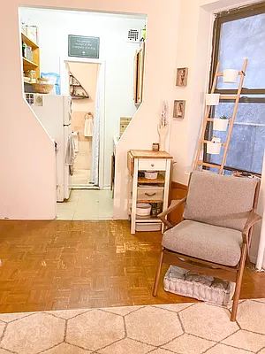 Rented by Charie Properties LLC | media 10