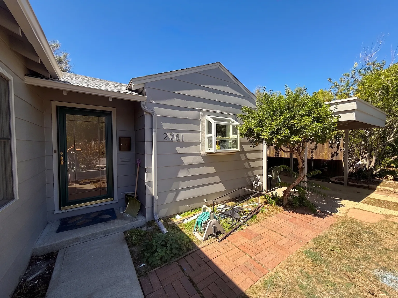 2 bed, 969 sqft, $2,600 — Photo 2