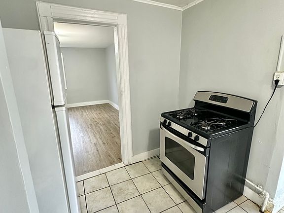 5th image of 117 4th Ave #3A