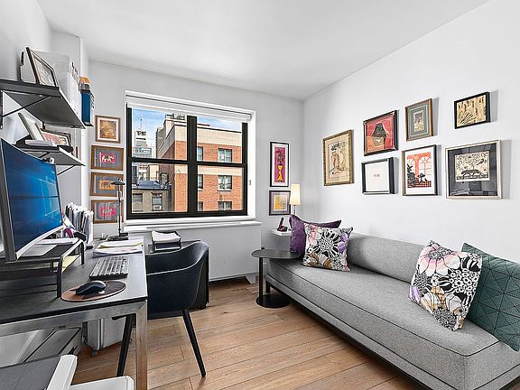 3rd image of 516 W 47th St APT S6a