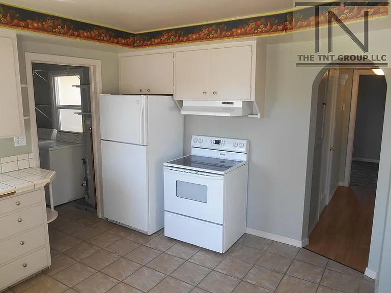 523 S Diamond St — Photo 5