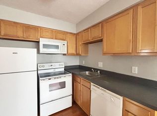 Lowell 563, Cincinnati, OH 45220