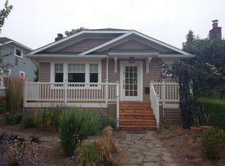 2217 44th Ave SW, Seattle, WA 98116