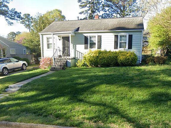 2nd image of 6513 Wessex Ln