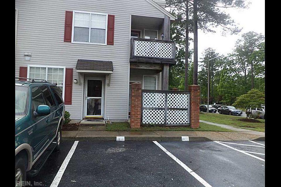 1st image of 800 First Light Ct