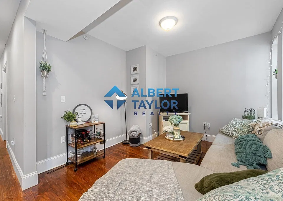 16 Sewall St #3