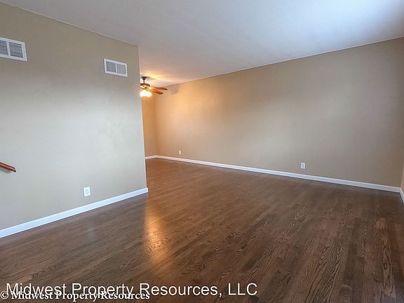 5th image of 612 NE Columbus St APT B