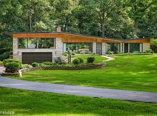 29W630 Mack Rd, West Chicago, IL 60185