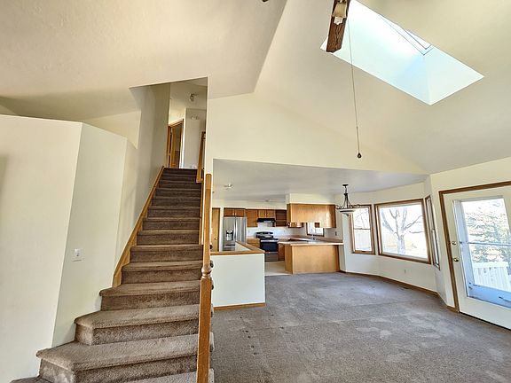 4th image of 2301 43rd Avenue Ct