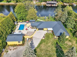 1082 Beaumont Farm Rd, Bracebridge, ON P1L 1X2