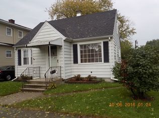 37 W 37th St, Steger, IL 60475