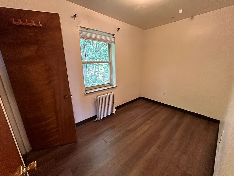 5600 5th Ave — Photo 82