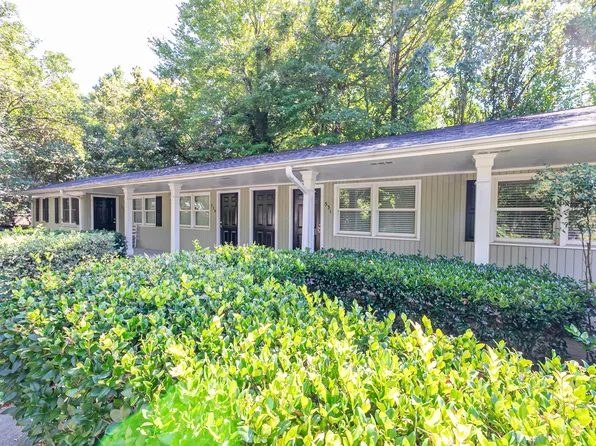 531 Smith Level Rd #531, Chapel Hill, NC 27516