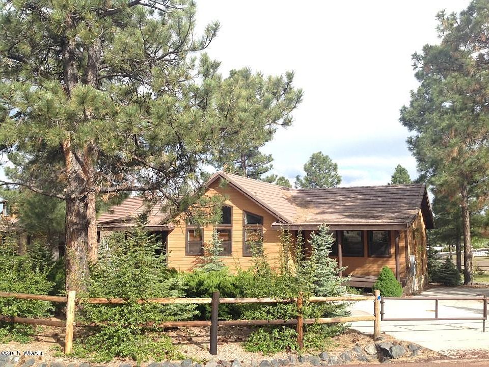 1st image of 2737 Air Park Dr