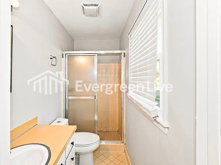 3937 Belshire Ln — Photo 11