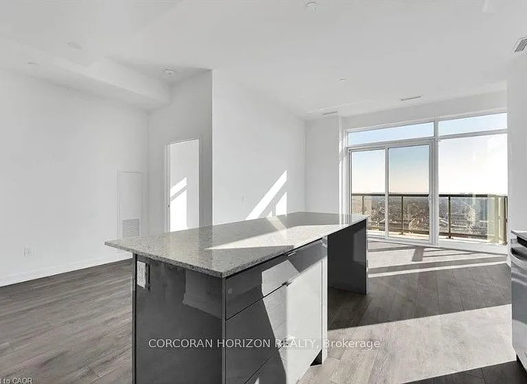 55 Duke St W #2508 — Photo 4