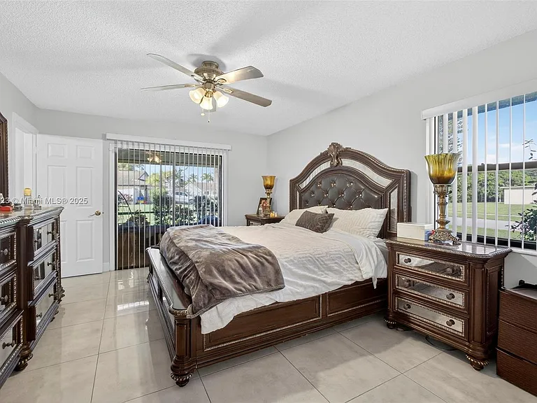 100 Miramar Ave — Photo 21