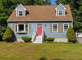 63 Daniel Dr, Taunton, MA 02780